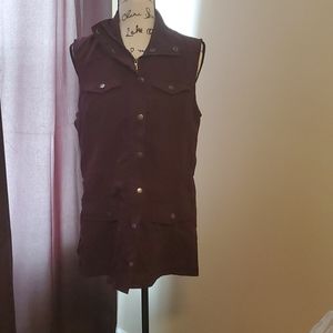 Maroon vest